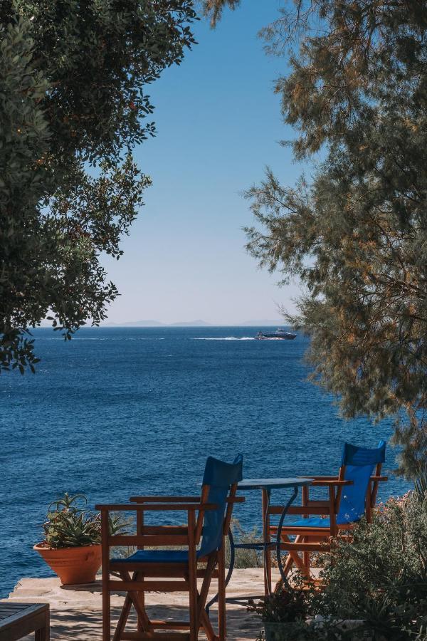 Agriolykos Pension Ágios Kírykos Exteriér fotografie