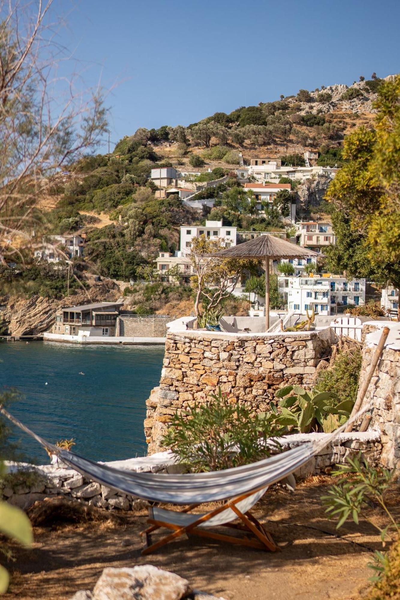 Agriolykos Pension Ágios Kírykos Exteriér fotografie